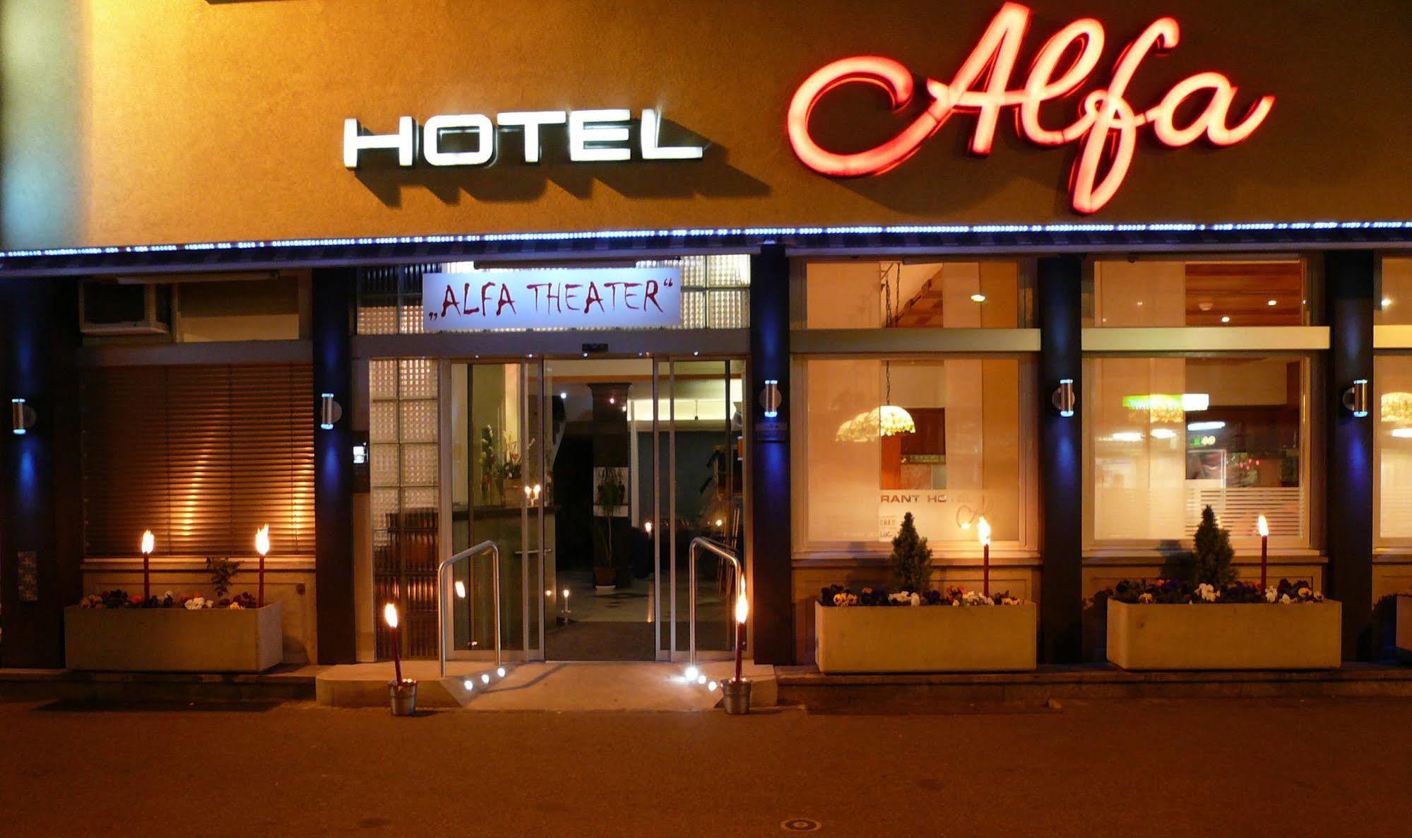 Hotel Alfa Birsfelden Bagian luar foto