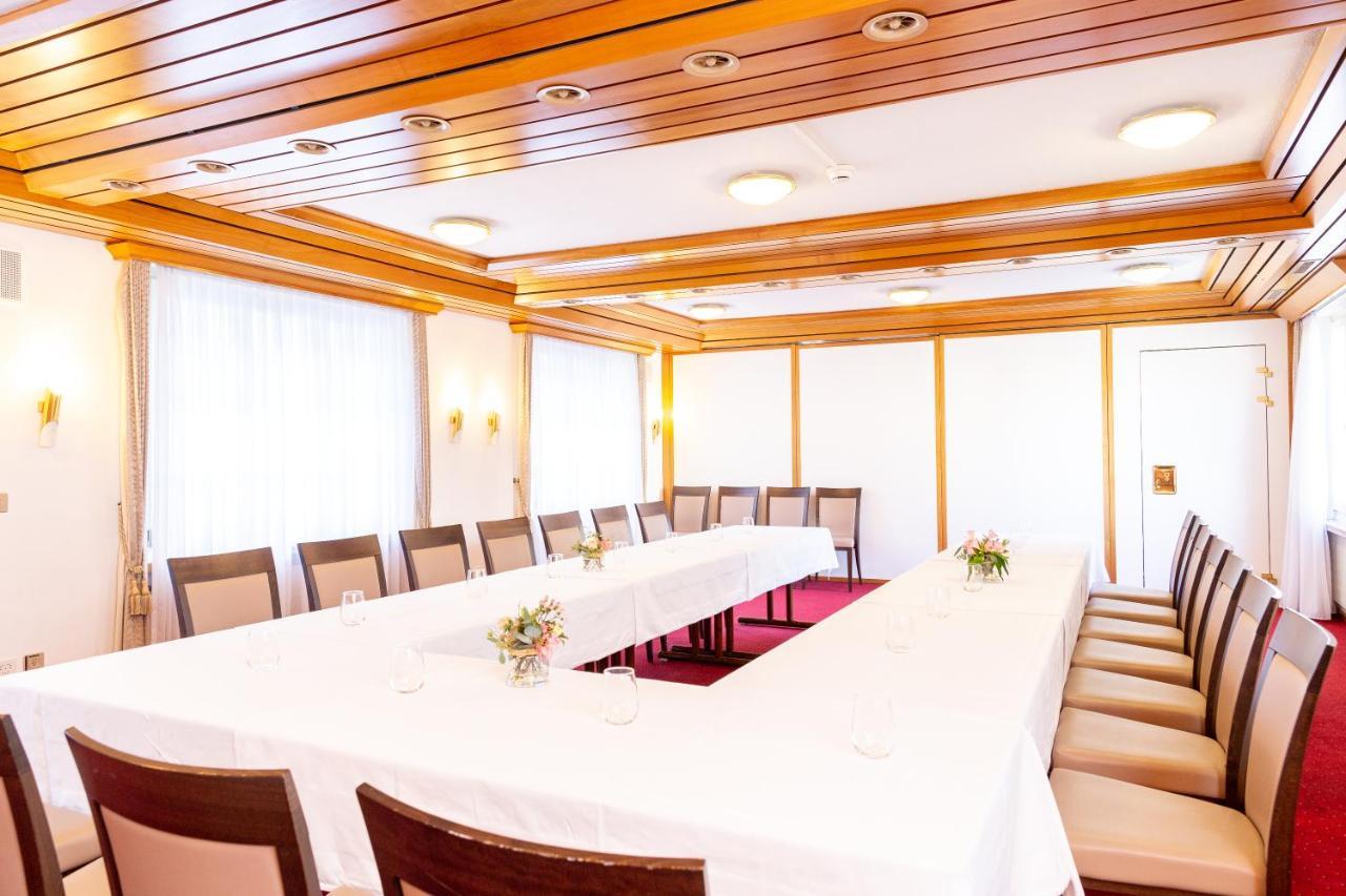 Hotel Alfa Birsfelden Bagian luar foto